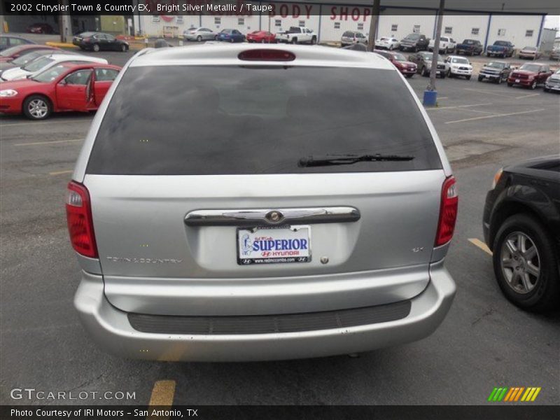 Bright Silver Metallic / Taupe 2002 Chrysler Town & Country EX