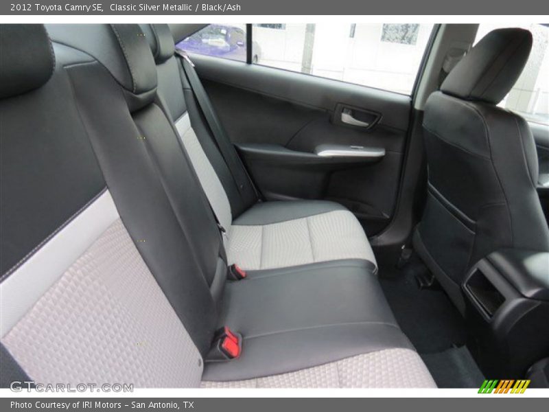 Classic Silver Metallic / Black/Ash 2012 Toyota Camry SE