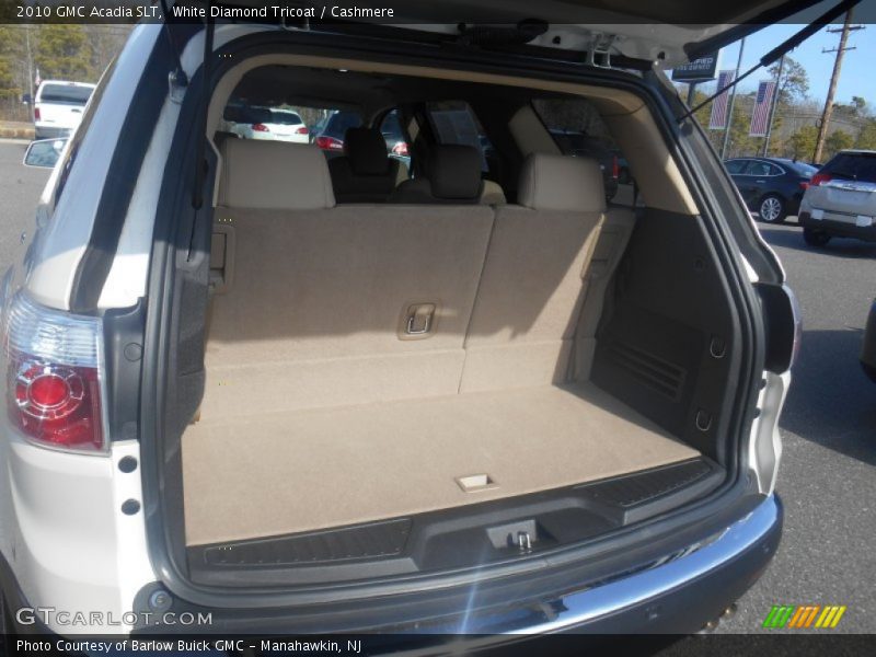 White Diamond Tricoat / Cashmere 2010 GMC Acadia SLT
