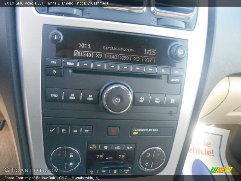 White Diamond Tricoat / Cashmere 2010 GMC Acadia SLT