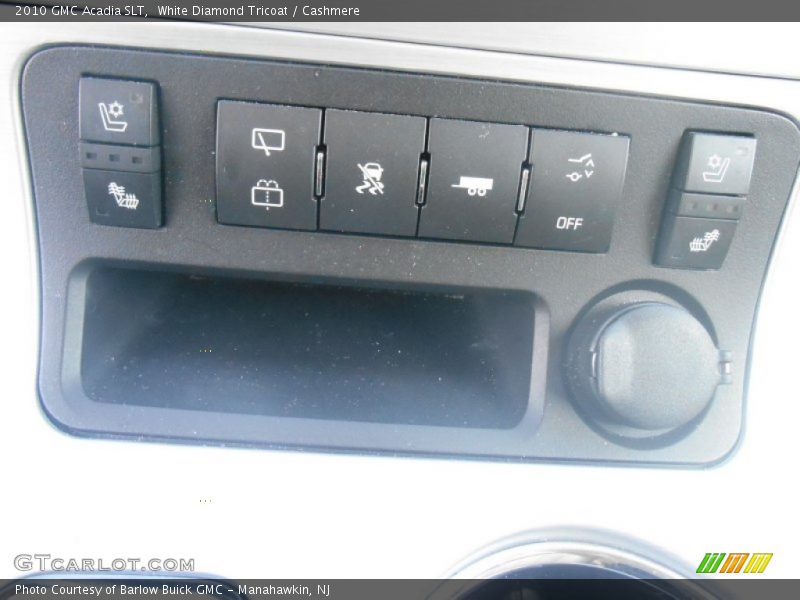 White Diamond Tricoat / Cashmere 2010 GMC Acadia SLT