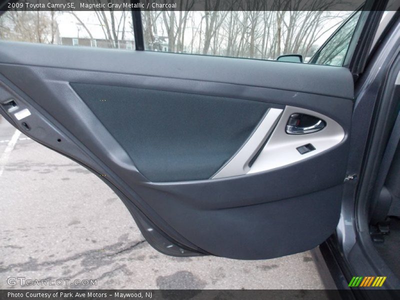 Magnetic Gray Metallic / Charcoal 2009 Toyota Camry SE