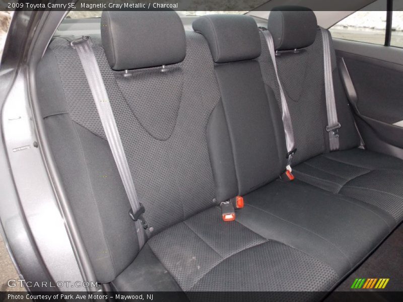 Magnetic Gray Metallic / Charcoal 2009 Toyota Camry SE