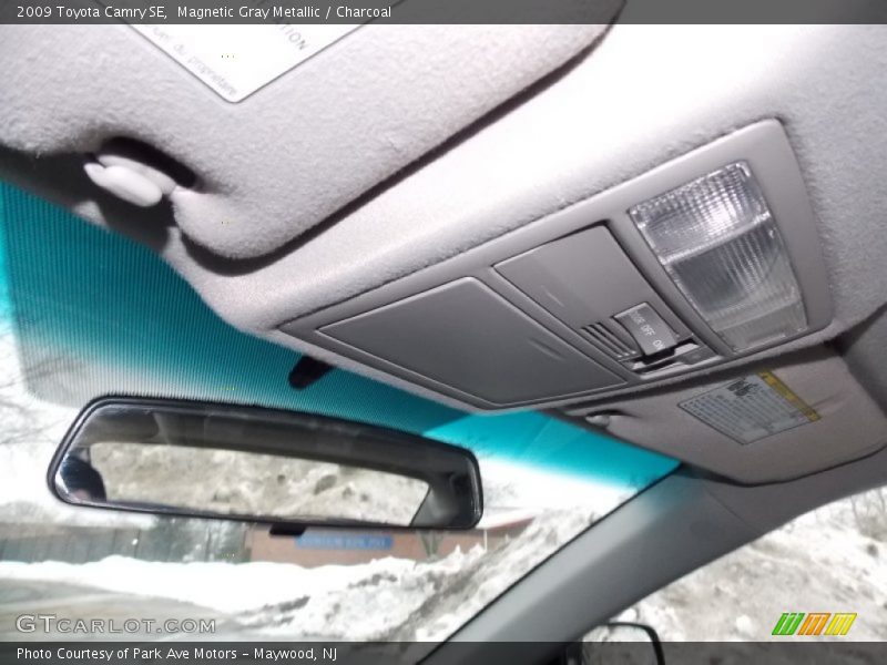 Magnetic Gray Metallic / Charcoal 2009 Toyota Camry SE