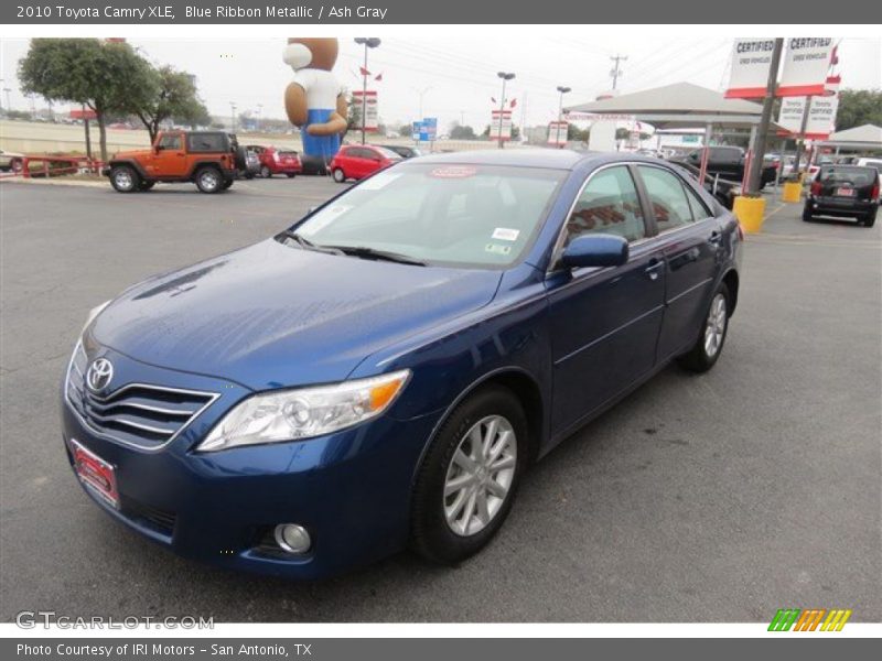 Blue Ribbon Metallic / Ash Gray 2010 Toyota Camry XLE
