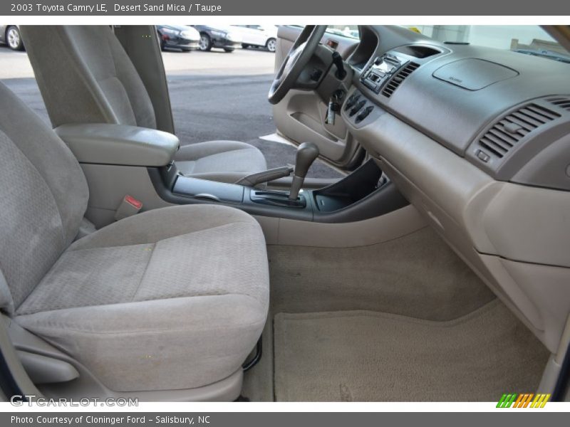 Desert Sand Mica / Taupe 2003 Toyota Camry LE