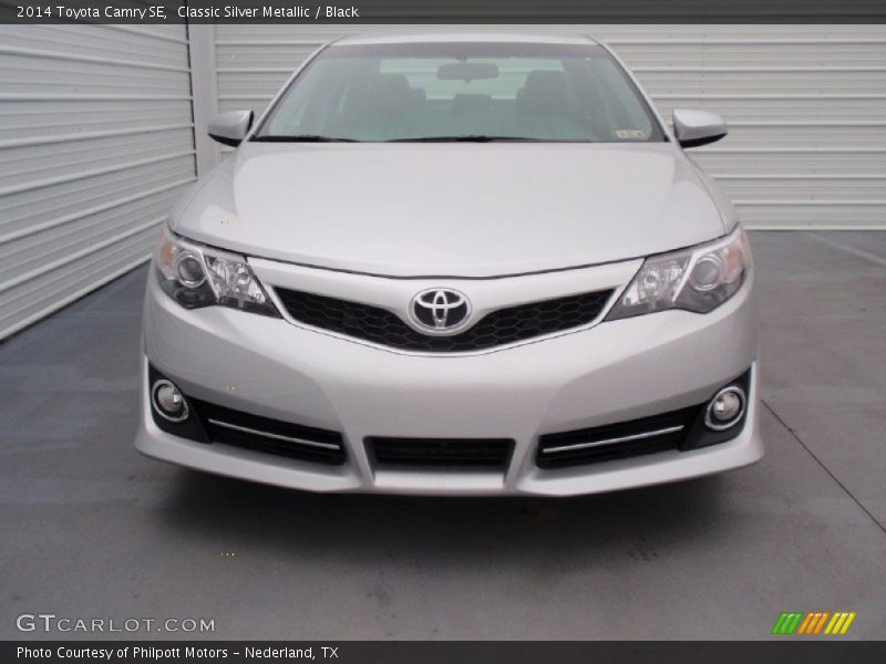 Classic Silver Metallic / Black 2014 Toyota Camry SE