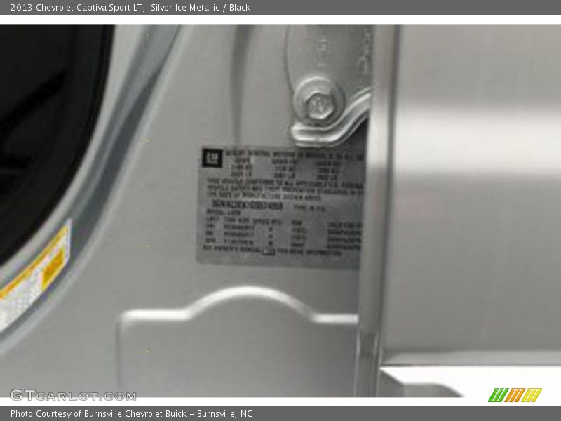 Silver Ice Metallic / Black 2013 Chevrolet Captiva Sport LT