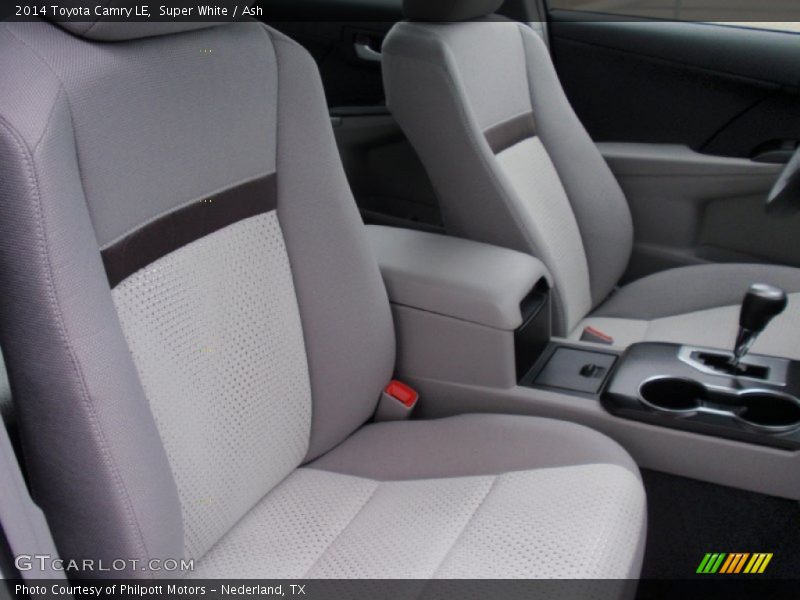 Super White / Ash 2014 Toyota Camry LE