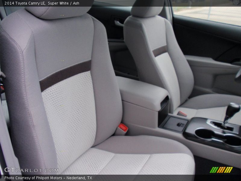 Super White / Ash 2014 Toyota Camry LE