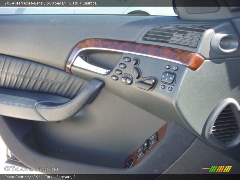 Black / Charcoal 2004 Mercedes-Benz S 500 Sedan