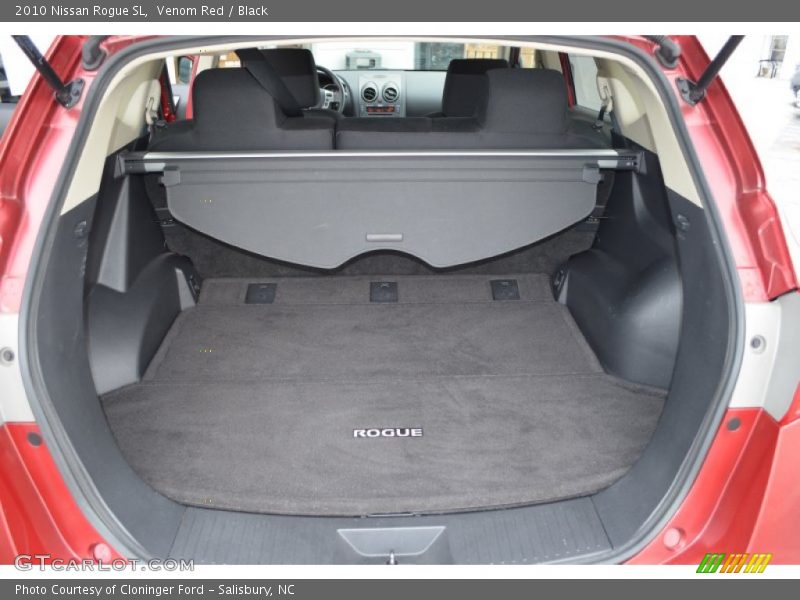 Venom Red / Black 2010 Nissan Rogue SL