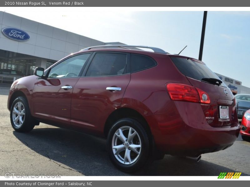 Venom Red / Black 2010 Nissan Rogue SL