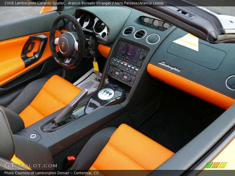 Dashboard of 2008 Gallardo Spyder