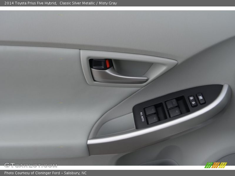 Classic Silver Metallic / Misty Gray 2014 Toyota Prius Five Hybrid