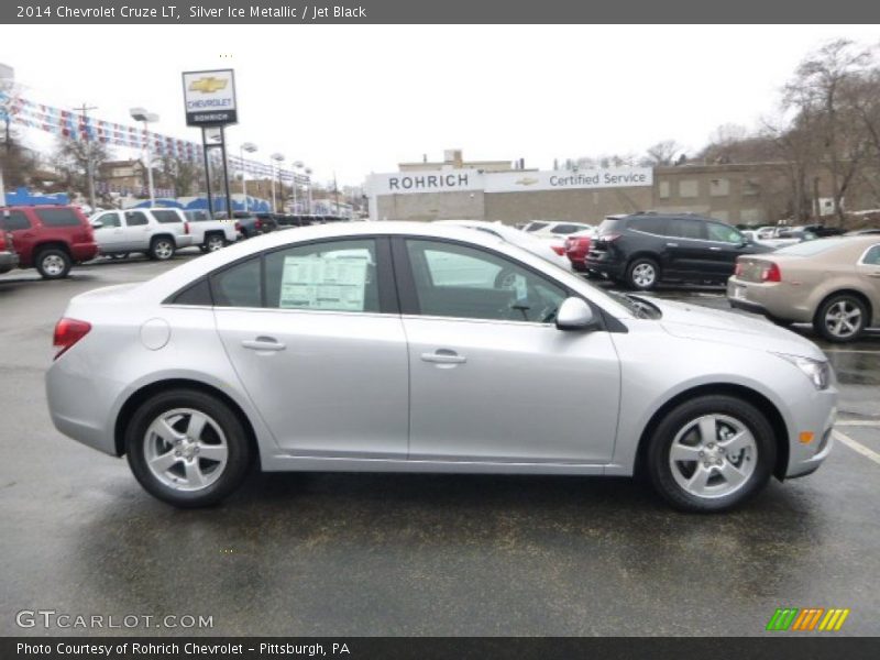 Silver Ice Metallic / Jet Black 2014 Chevrolet Cruze LT