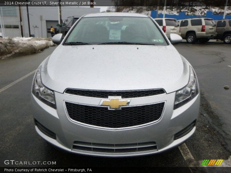Silver Ice Metallic / Jet Black 2014 Chevrolet Cruze LT