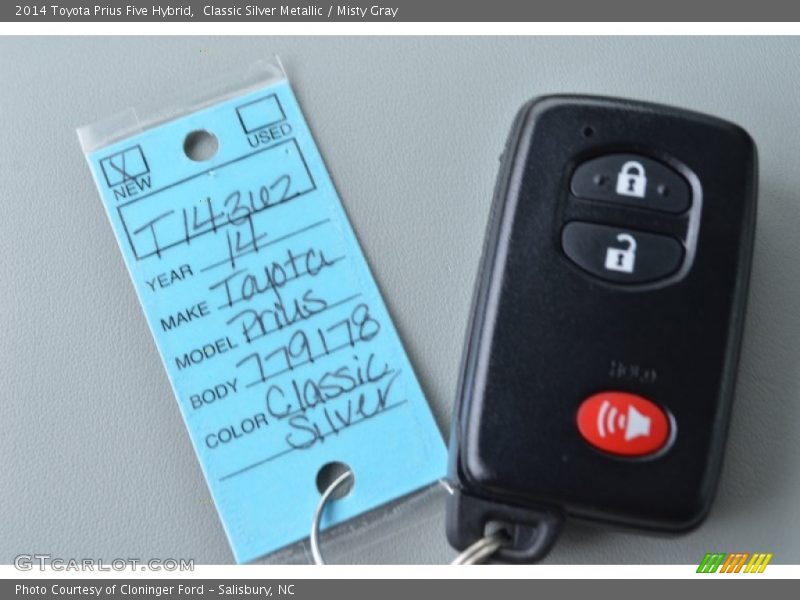 Classic Silver Metallic / Misty Gray 2014 Toyota Prius Five Hybrid