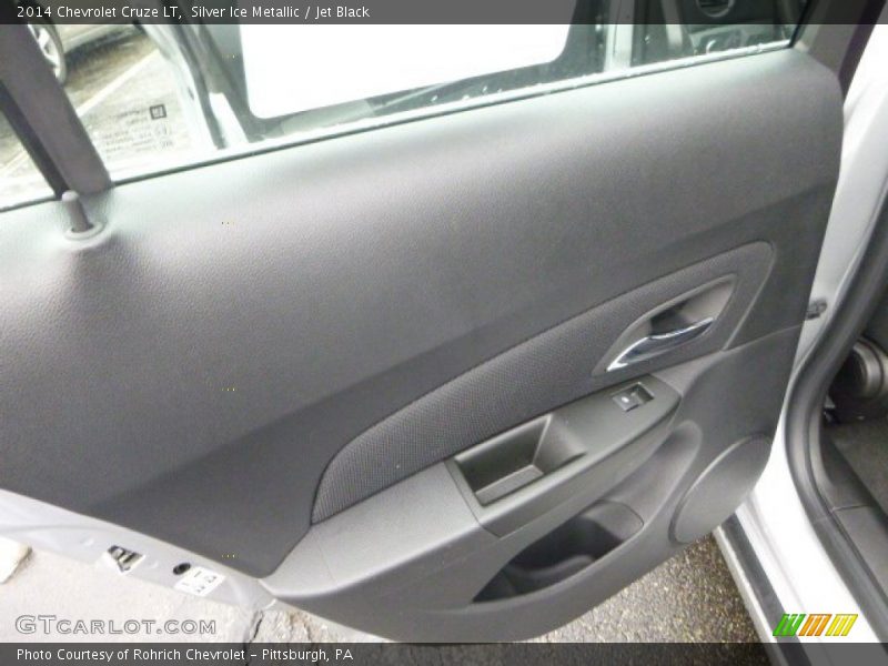 Silver Ice Metallic / Jet Black 2014 Chevrolet Cruze LT