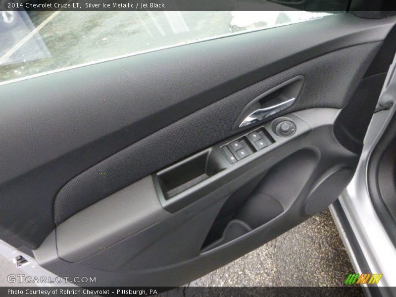 Silver Ice Metallic / Jet Black 2014 Chevrolet Cruze LT