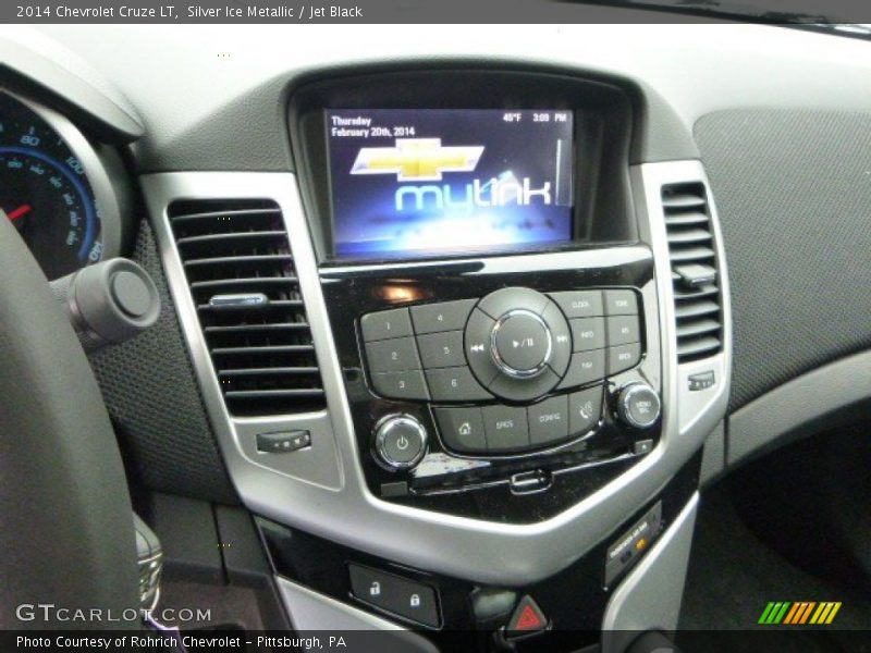 Silver Ice Metallic / Jet Black 2014 Chevrolet Cruze LT