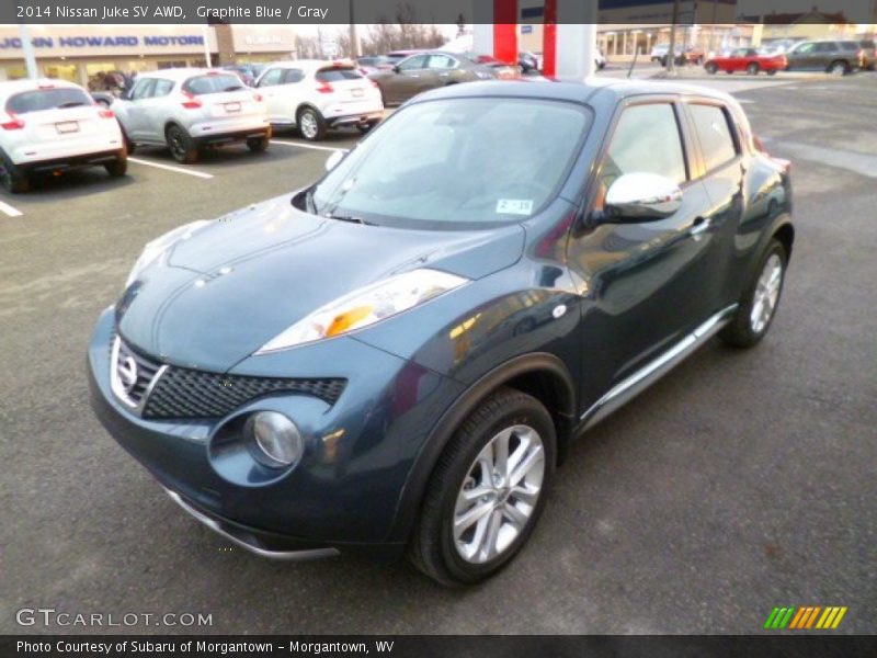 Front 3/4 View of 2014 Juke SV AWD