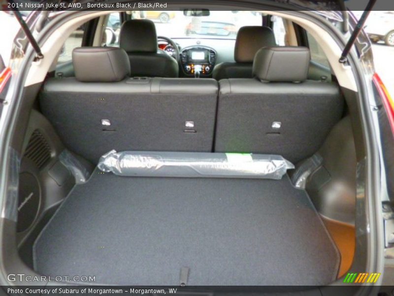 Bordeaux Black / Black/Red 2014 Nissan Juke SL AWD