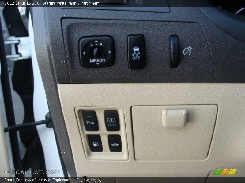 Starfire White Pearl / Parchment 2012 Lexus ES 350