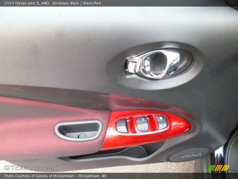 Bordeaux Black / Black/Red 2014 Nissan Juke SL AWD