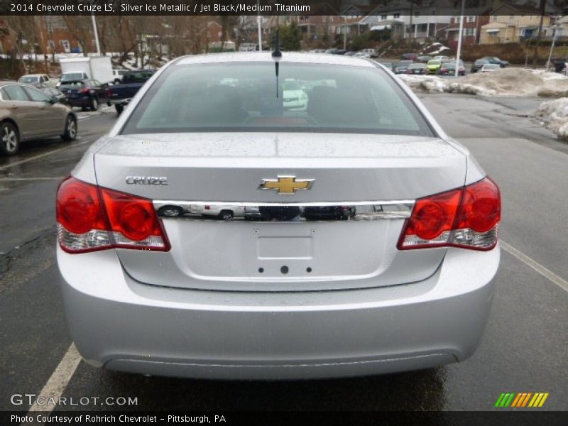 Silver Ice Metallic / Jet Black/Medium Titanium 2014 Chevrolet Cruze LS