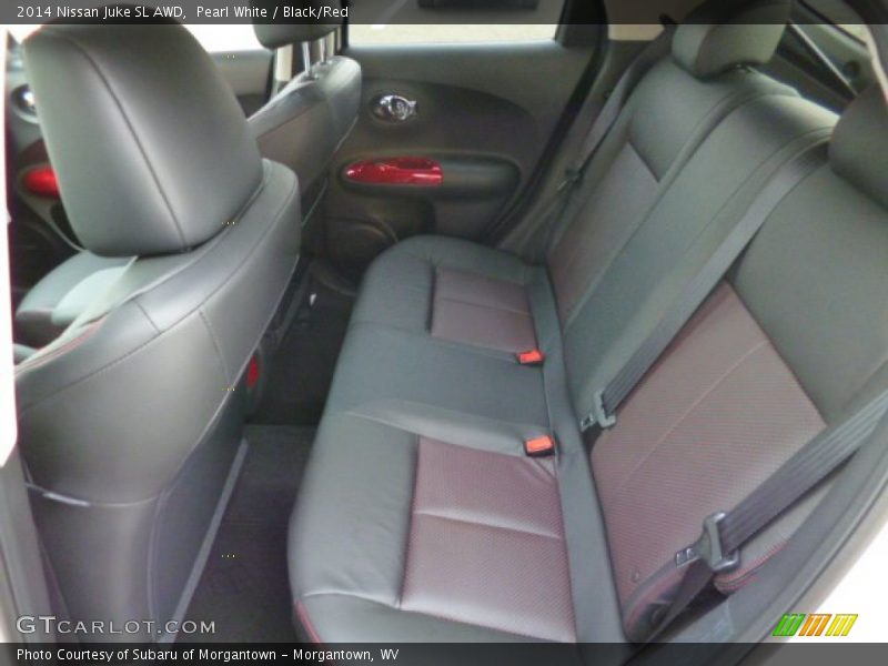 Pearl White / Black/Red 2014 Nissan Juke SL AWD