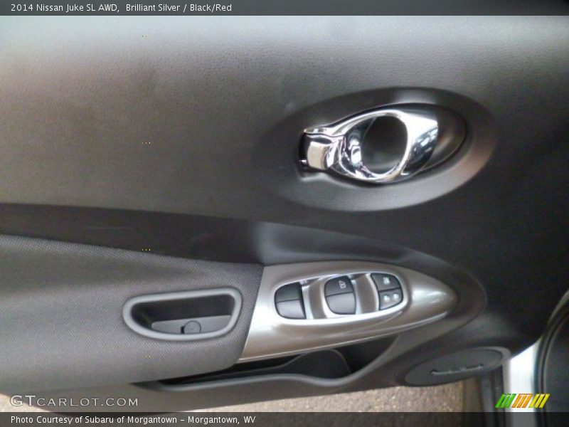 Brilliant Silver / Black/Red 2014 Nissan Juke SL AWD