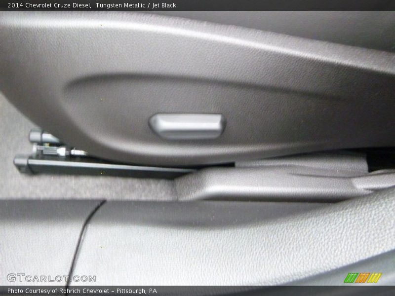 Tungsten Metallic / Jet Black 2014 Chevrolet Cruze Diesel