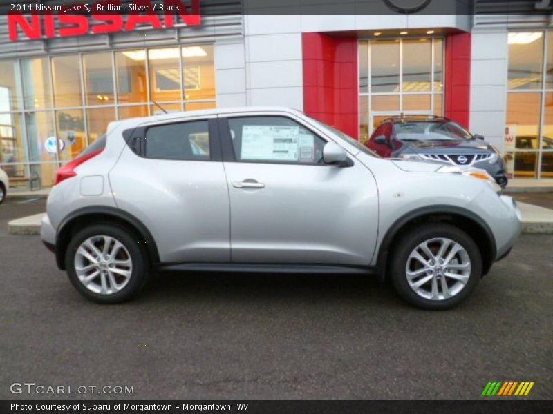 Brilliant Silver / Black 2014 Nissan Juke S