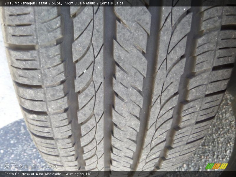 Night Blue Metallic / Cornsilk Beige 2013 Volkswagen Passat 2.5L SE