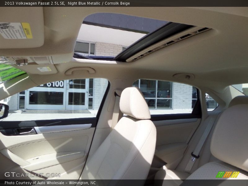 Night Blue Metallic / Cornsilk Beige 2013 Volkswagen Passat 2.5L SE