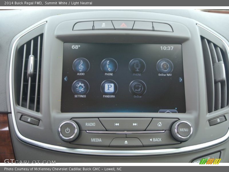 Summit White / Light Neutral 2014 Buick Regal FWD