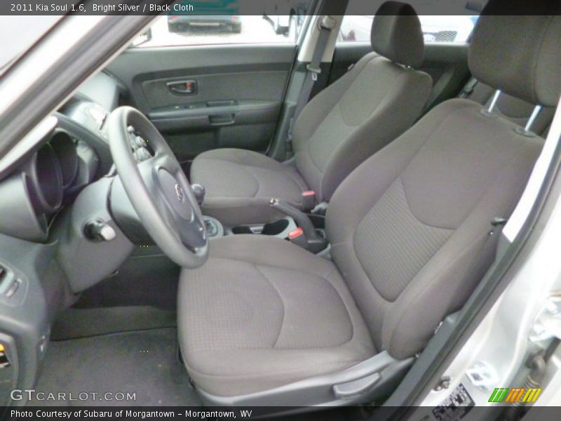 Bright Silver / Black Cloth 2011 Kia Soul 1.6