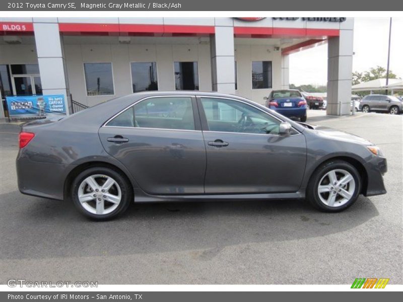 Magnetic Gray Metallic / Black/Ash 2012 Toyota Camry SE