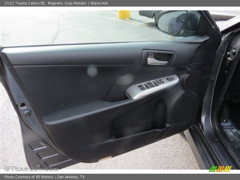Magnetic Gray Metallic / Black/Ash 2012 Toyota Camry SE