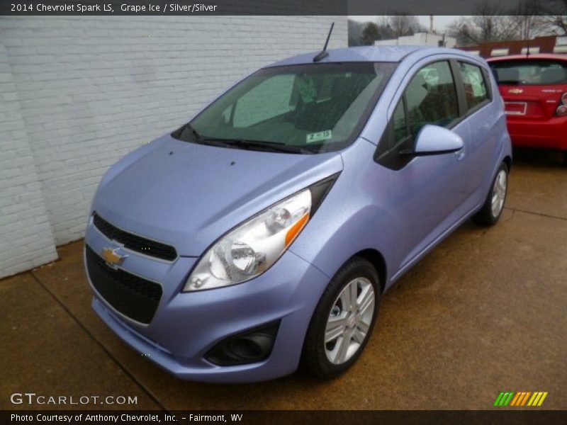 Front 3/4 View of 2014 Spark LS