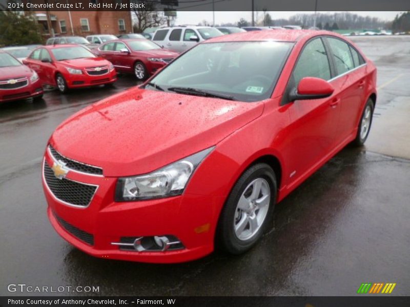 Red Hot / Jet Black 2014 Chevrolet Cruze LT