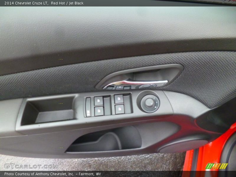Red Hot / Jet Black 2014 Chevrolet Cruze LT