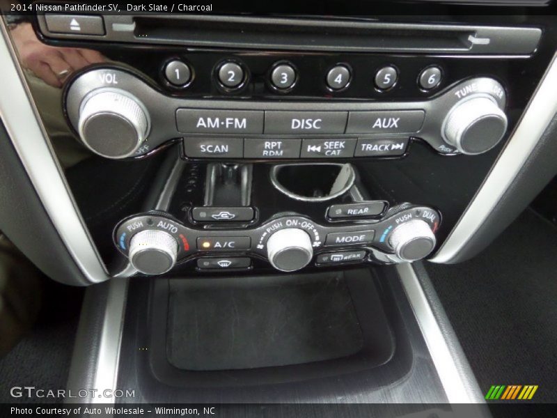 Dark Slate / Charcoal 2014 Nissan Pathfinder SV