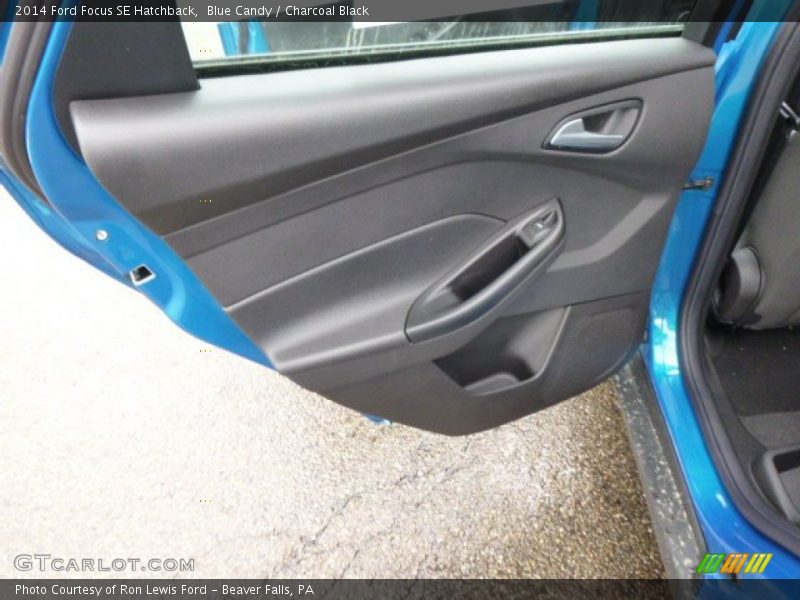 Blue Candy / Charcoal Black 2014 Ford Focus SE Hatchback