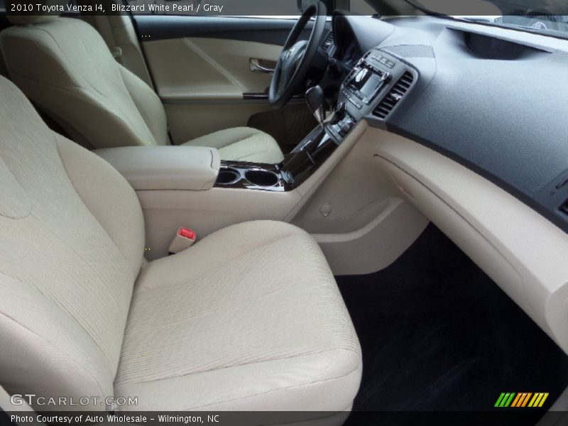 Blizzard White Pearl / Gray 2010 Toyota Venza I4