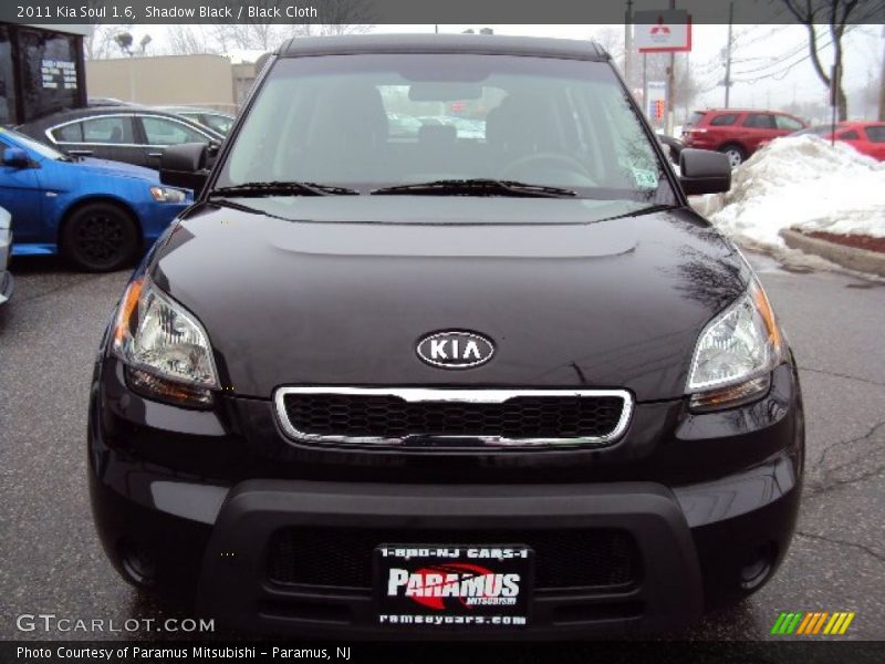 Shadow Black / Black Cloth 2011 Kia Soul 1.6