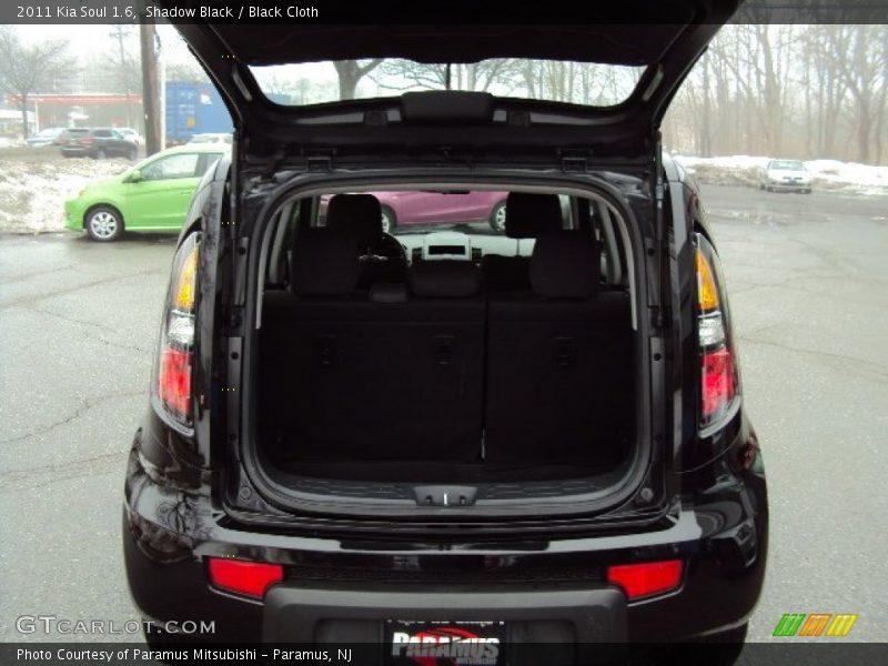 Shadow Black / Black Cloth 2011 Kia Soul 1.6
