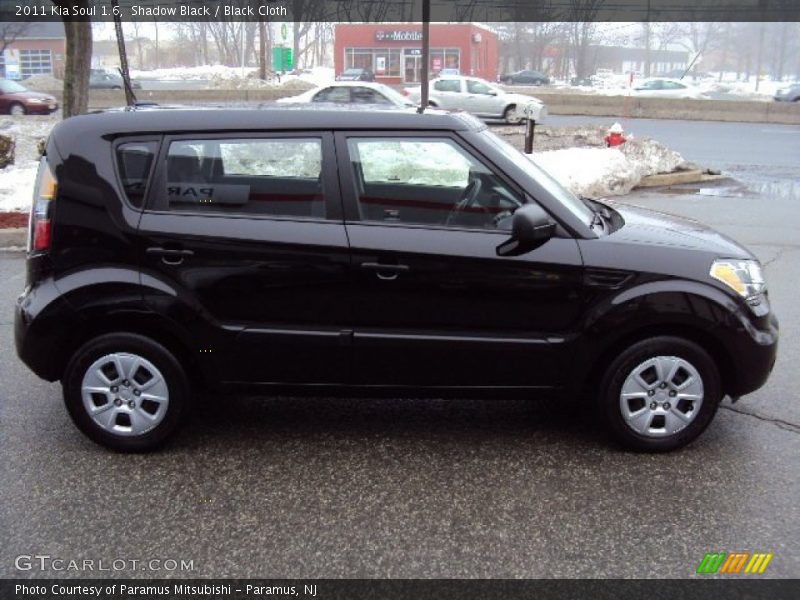 Shadow Black / Black Cloth 2011 Kia Soul 1.6