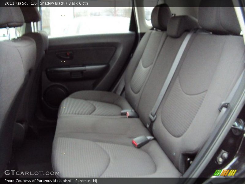 Shadow Black / Black Cloth 2011 Kia Soul 1.6